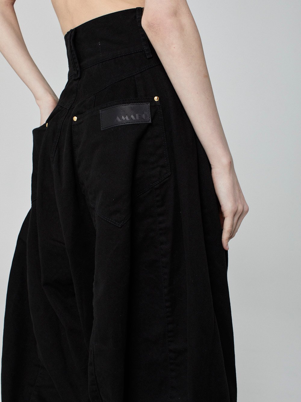 Calça Barrel Sarja Preta - Imagem 4