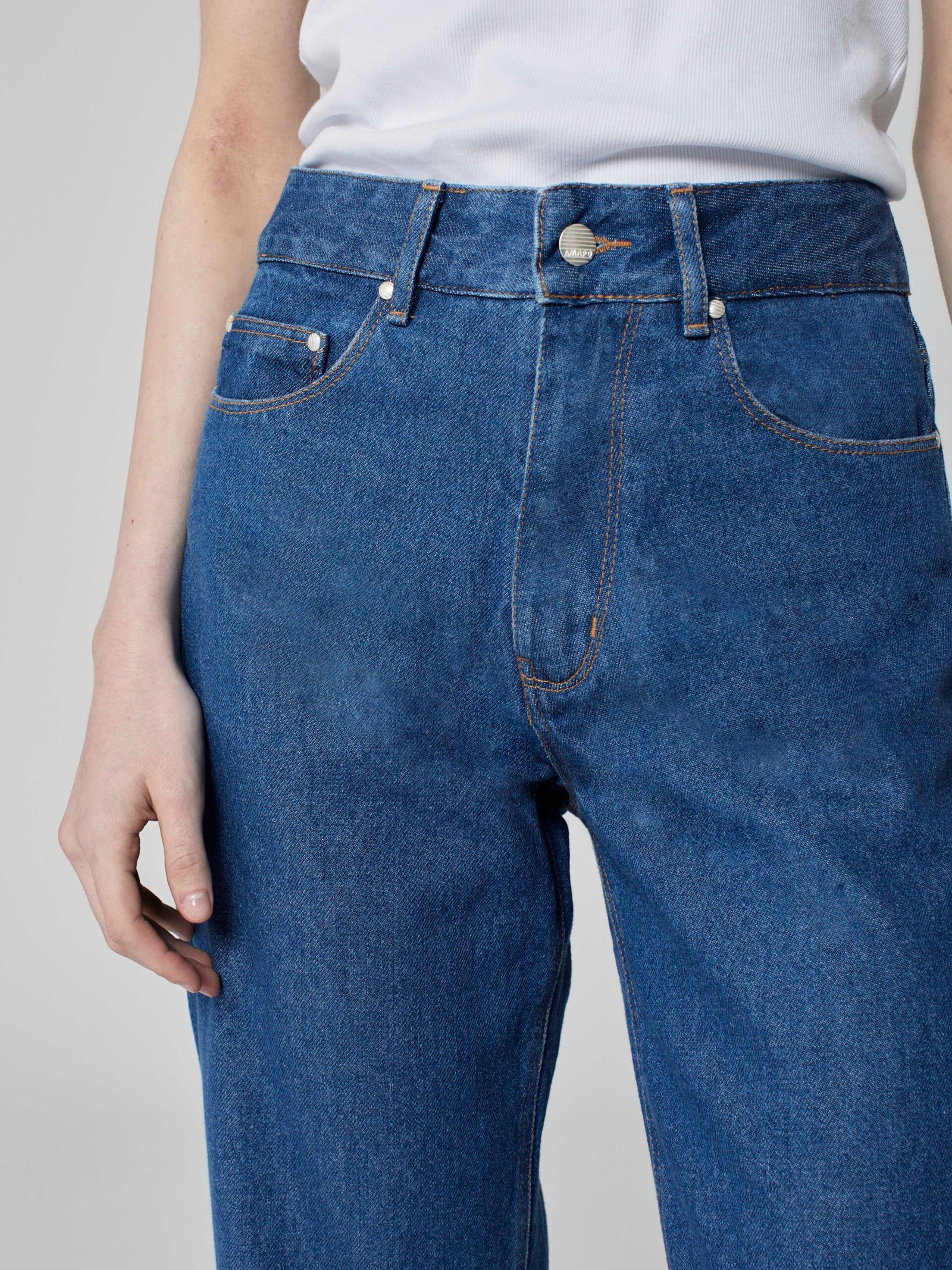 Calça Reta Jeans Azul Médio - Imagem 4