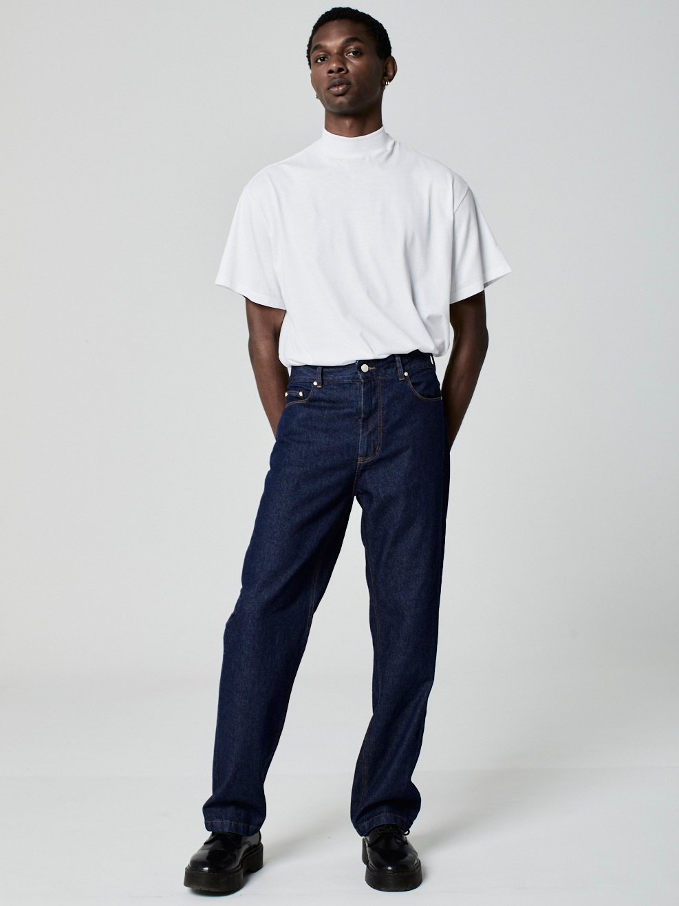 Calça Reta Jeans Azul Escuro