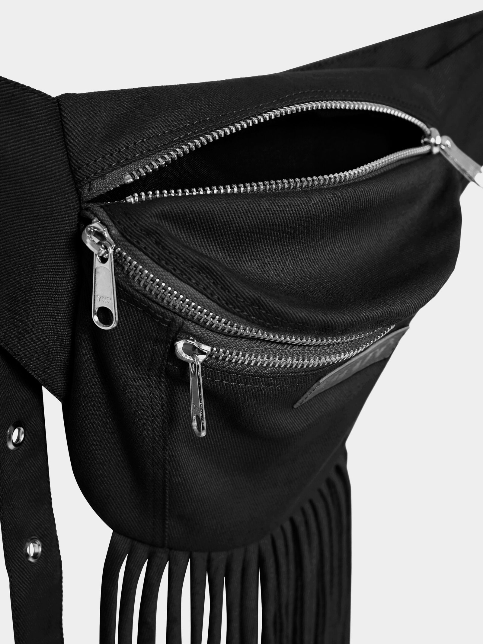 Pochete Franjas Sarja Preta - Imagem 3